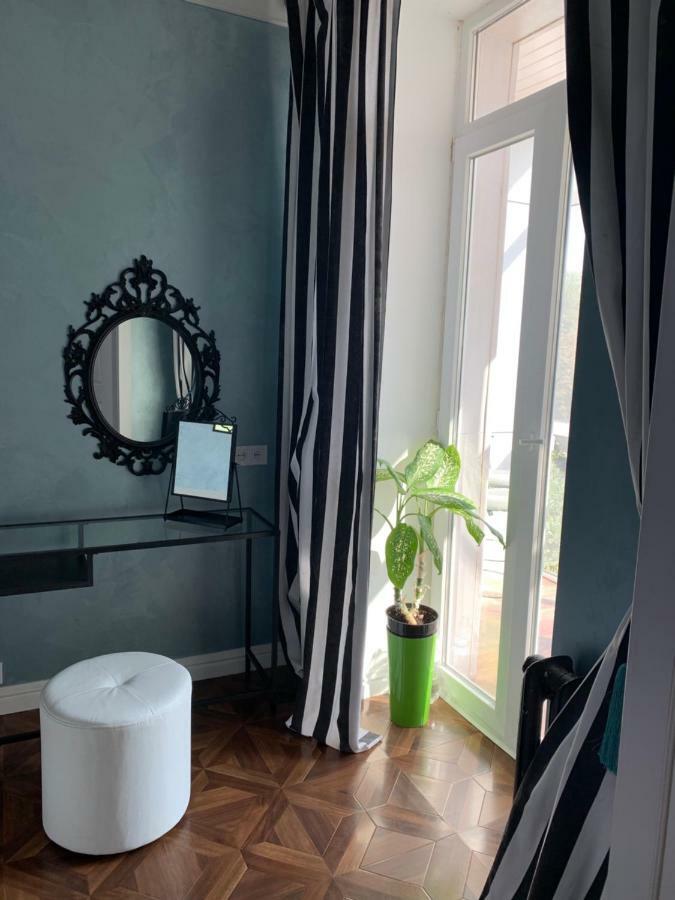 Квартира Титова 12 Dnipro Dış mekan fotoğraf